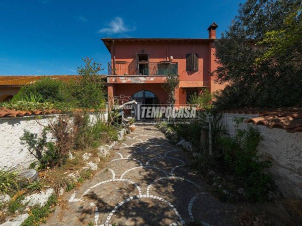 appartamento in vendita a Roma in zona Casalotti