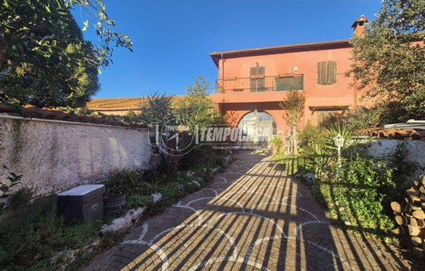 appartamento in vendita a Roma in zona Casalotti