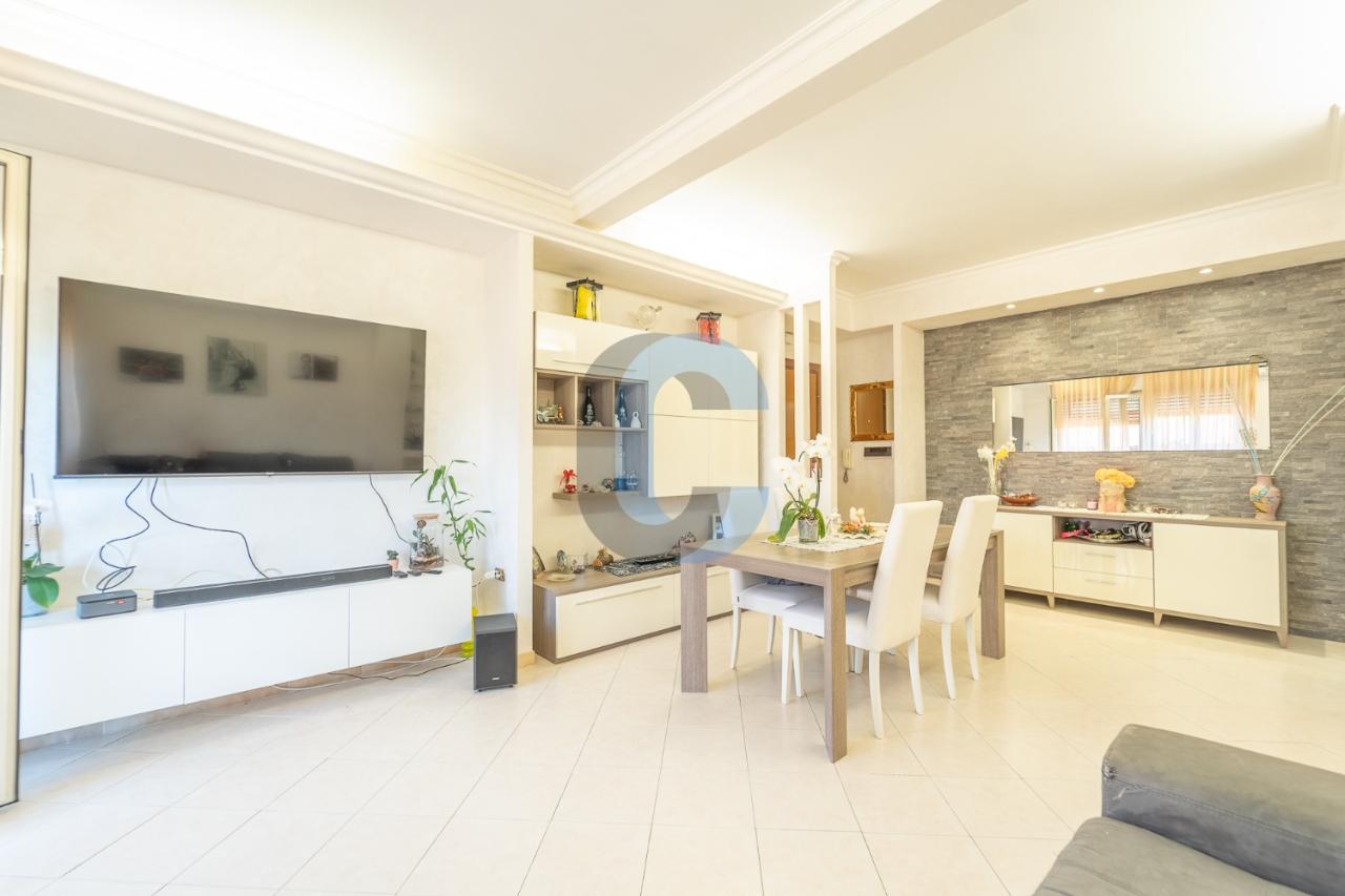 appartamento in vendita a Roma in zona Casal Morena