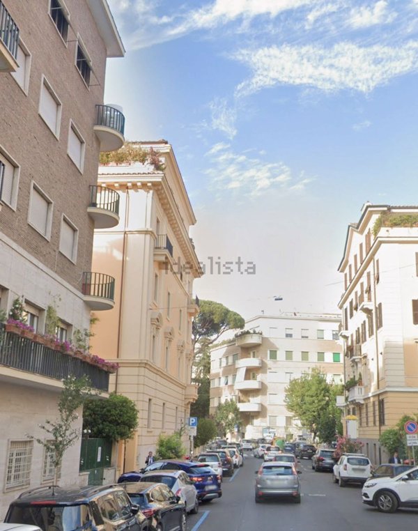 appartamento in vendita a Roma in zona Parioli