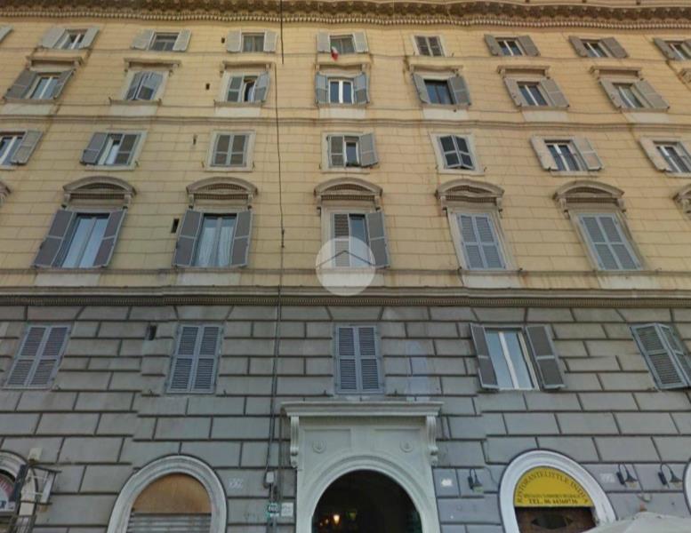 appartamento in vendita a Roma in zona Esquilino