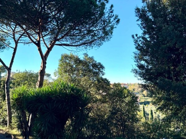 appartamento in vendita a Roma in zona Portuense