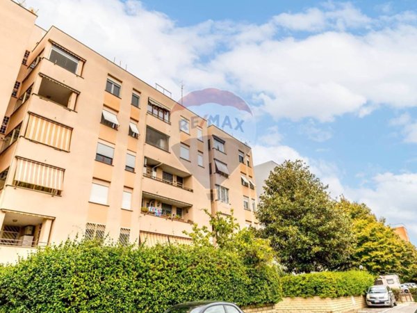 appartamento in vendita a Roma in zona Monte Sacro/Talenti