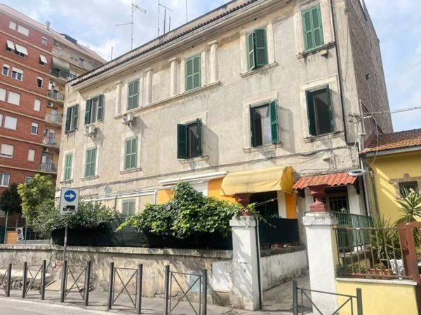 appartamento in vendita a Roma in zona Tiburtino