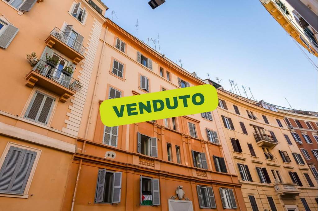 appartamento in vendita a Roma in zona Appio Latino