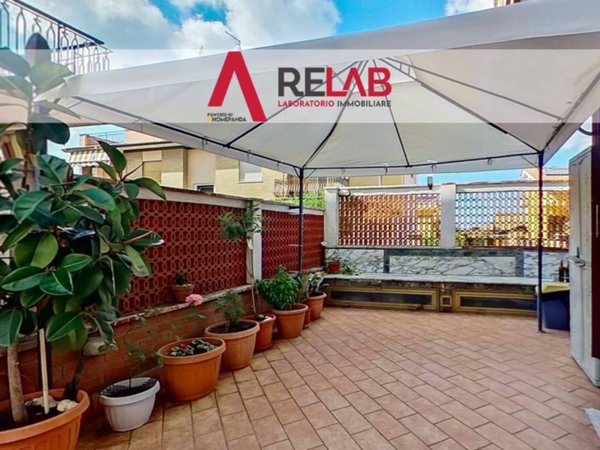 appartamento in vendita a Roma in zona Dragona/Bagnoletto
