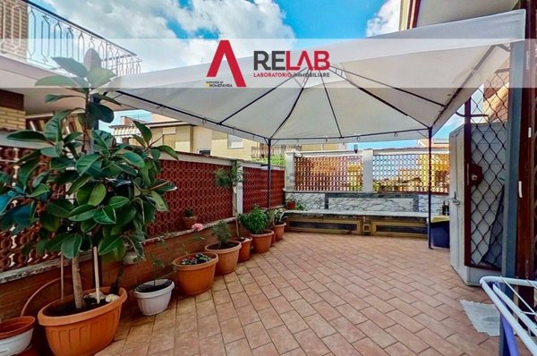 appartamento in vendita a Roma in zona Acilia