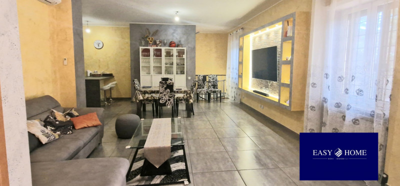 appartamento in vendita a Roma in zona Lunghezza
