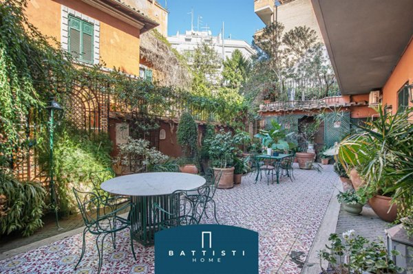 appartamento in vendita a Roma in zona San Saba - Ripa