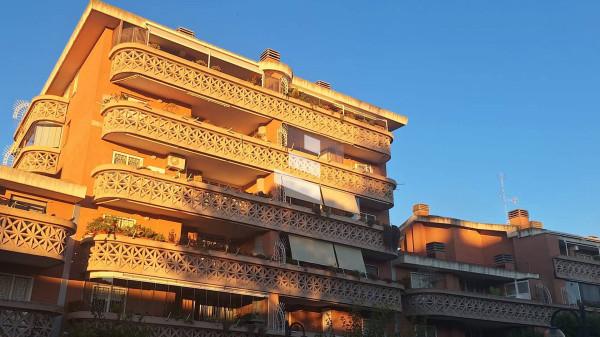 appartamento in vendita a Roma in zona Ostiense