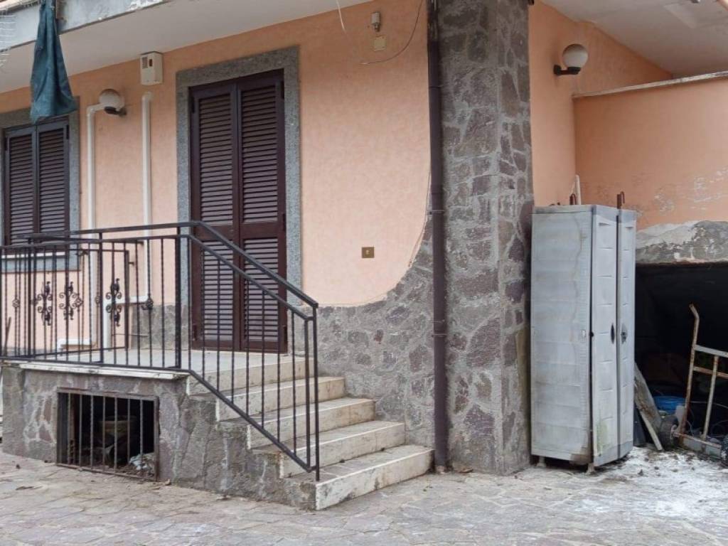 appartamento in vendita a Roma in zona Massimina/Casal Lumbroso