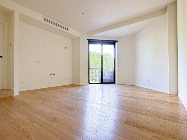 appartamento in vendita a Roma in zona EUR