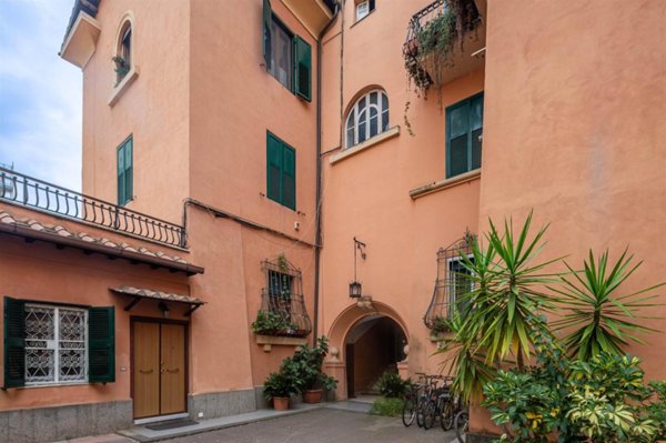 appartamento in vendita a Roma in zona Appio Latino
