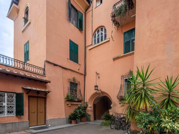 appartamento in vendita a Roma in zona Appio Latino