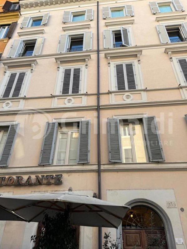 appartamento in vendita a Roma in zona Celio