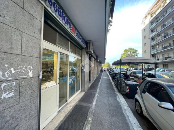 negozio in vendita a Roma in zona Pietralata