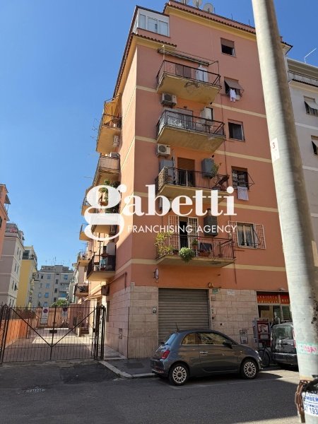 appartamento in vendita a Roma in zona Prenestino-Centocelle