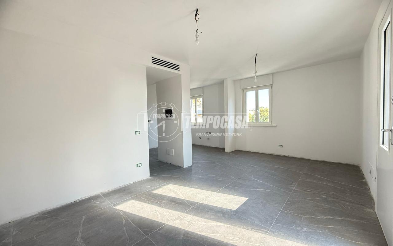 appartamento in vendita a Roma in zona Palmarola