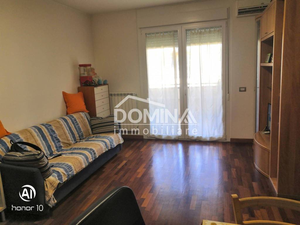 appartamento in vendita a Roma in zona Ponte di Nona