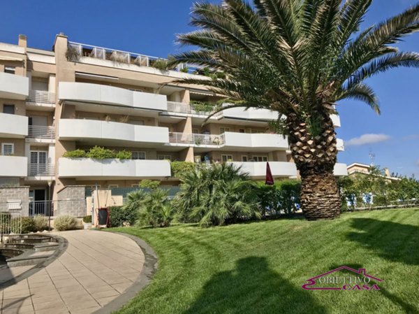 appartamento in vendita a Roma in zona Ostia