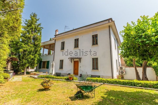 pentavano in vendita a Roma in zona Prenestino-Labicano