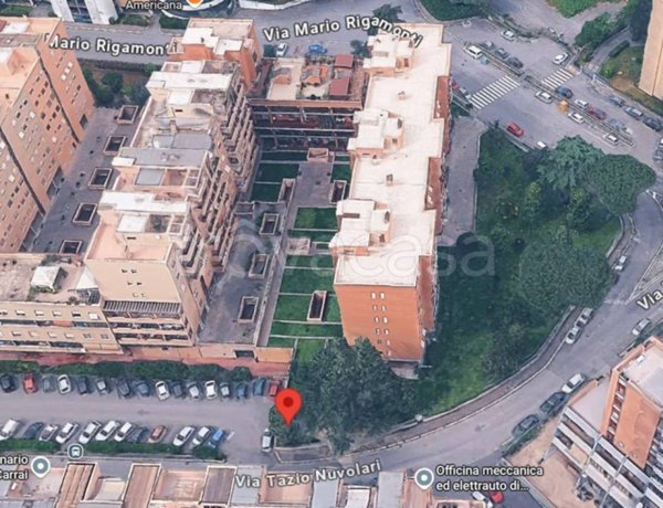 appartamento in vendita a Roma in zona Ardeatino