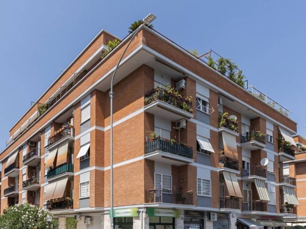 appartamento in vendita a Roma in zona Monte Sacro/Talenti