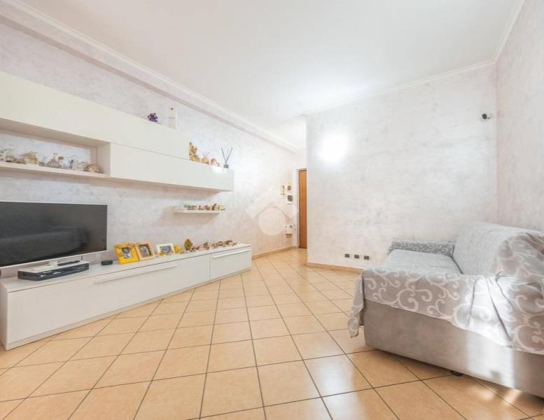 appartamento in vendita a Roma in zona Castelverde