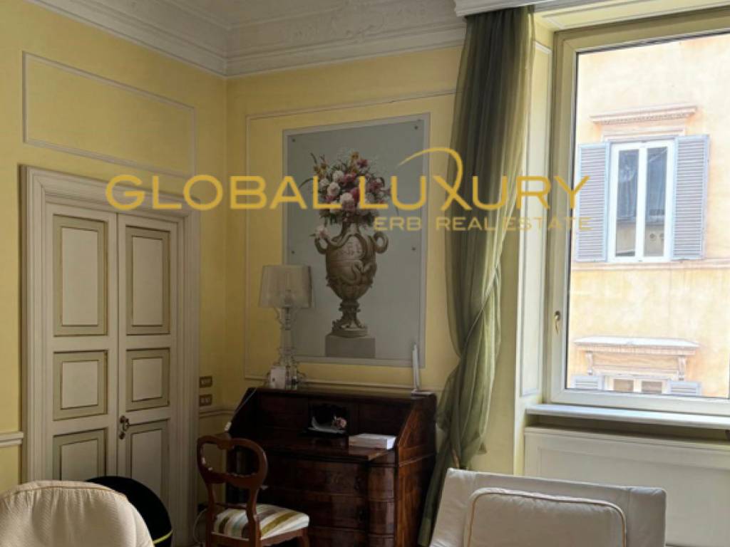 appartamento in vendita a Roma in zona Campo Marzio