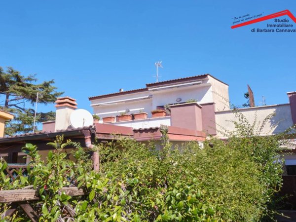 appartamento in vendita a Roma in zona Infernetto