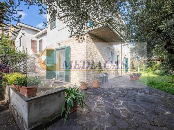 casa indipendente in vendita a Roma in zona Olgiata