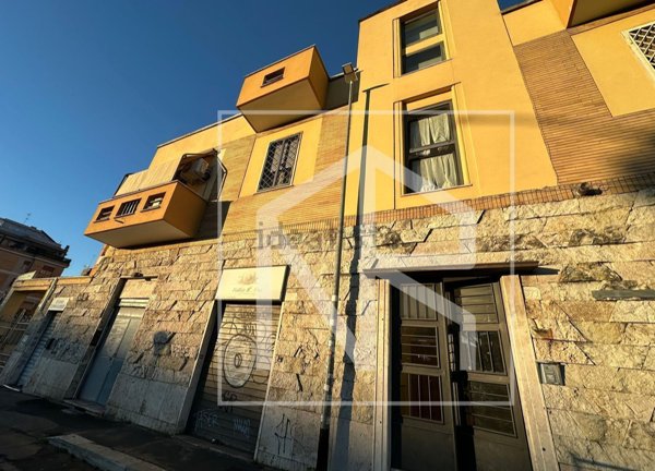 appartamento in vendita a Roma in zona Alessandrino