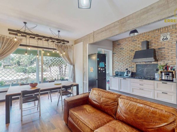 appartamento in vendita a Roma in zona Portuense