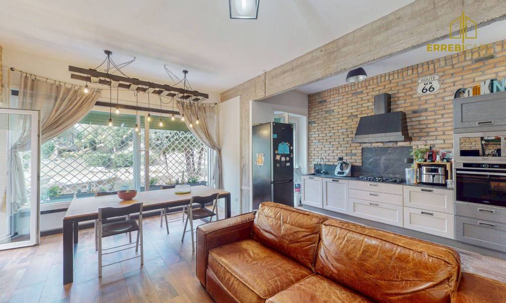 appartamento in vendita a Roma in zona Portuense