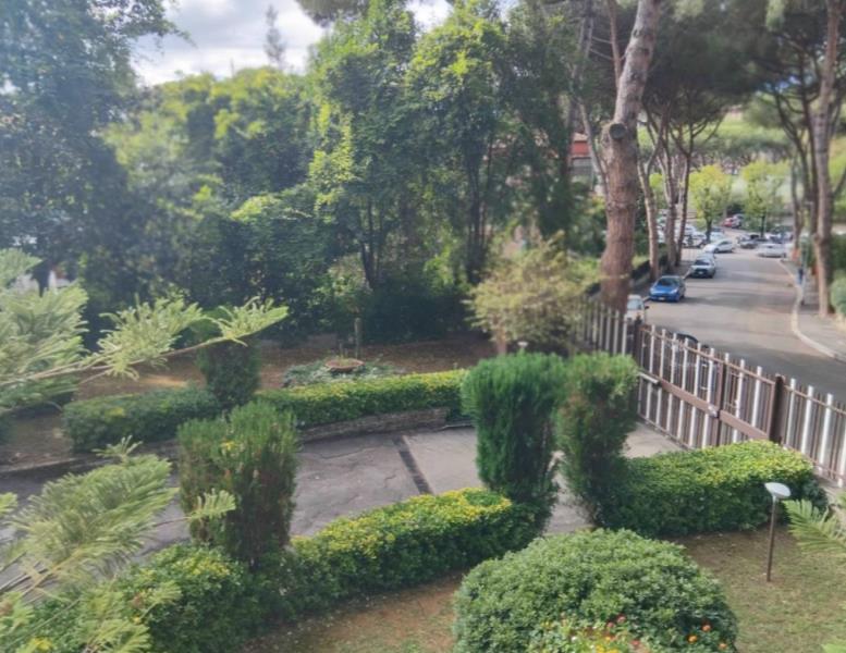 appartamento in vendita a Roma in zona Torrino