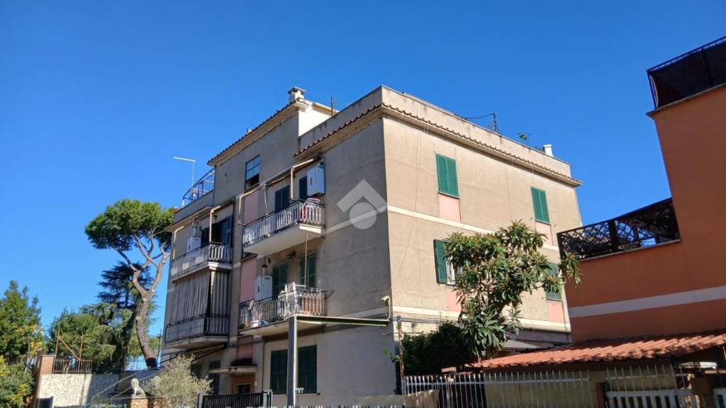 appartamento in vendita a Roma in zona Tor Vergata/Torrenova