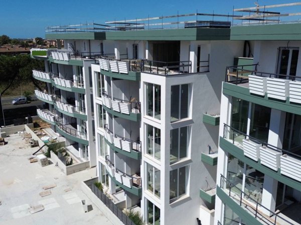 appartamento in vendita a Roma in zona Acilia