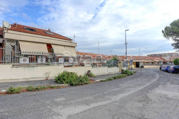 appartamento in vendita a Roma in zona Torrino