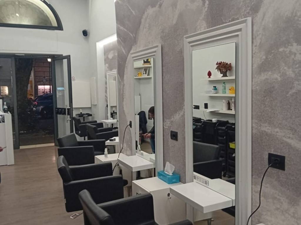 negozio in vendita a Roma in zona Esquilino