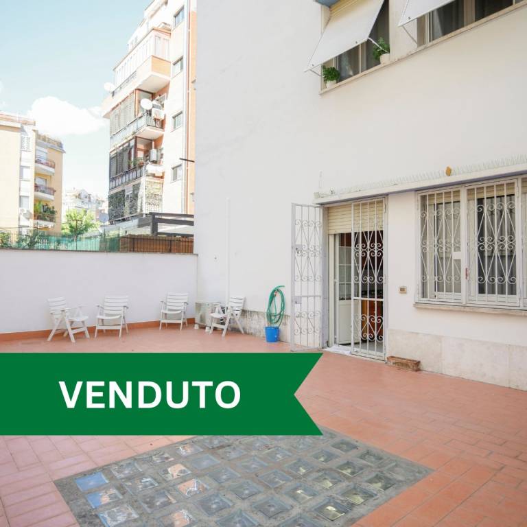 appartamento in vendita a Roma in zona Della Vittoria