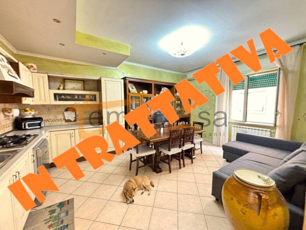 appartamento in vendita a Roma in zona Torre Angela