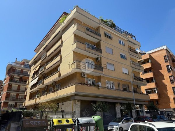 appartamento in vendita a Roma in zona Collatino