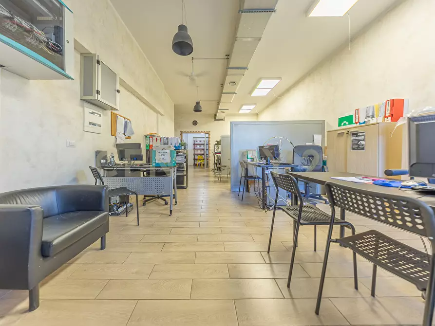 locale commerciale in vendita a Roma in zona Monte Sacro/Talenti