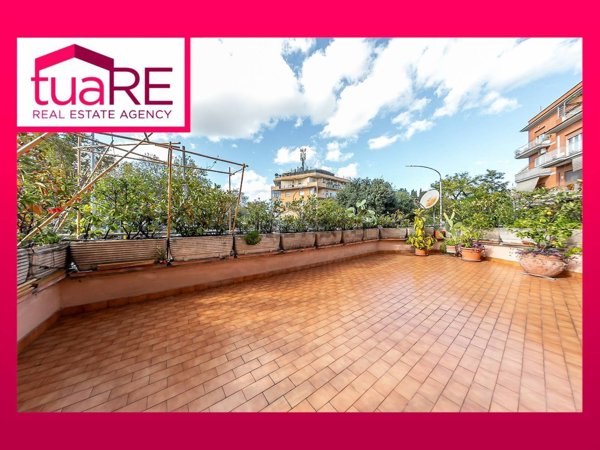 appartamento in vendita a Roma in zona Gianicolense