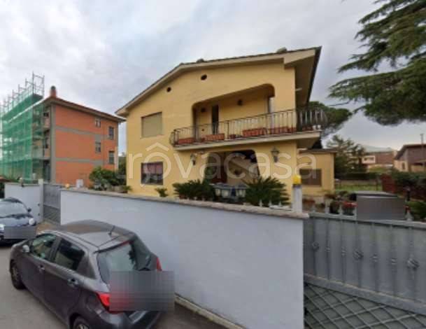 appartamento in vendita a Roma in zona Casal Morena