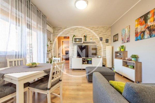 appartamento in vendita a Roma in zona Settecamini