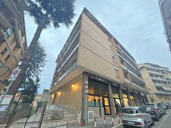 appartamento in vendita a Roma in zona Collatino