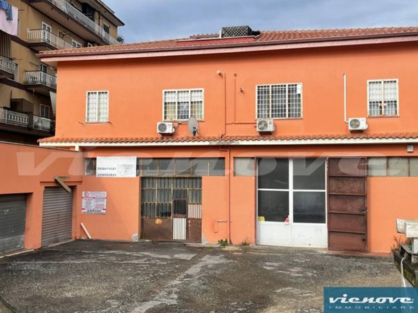 negozio in vendita a Roma in zona Borghesiana