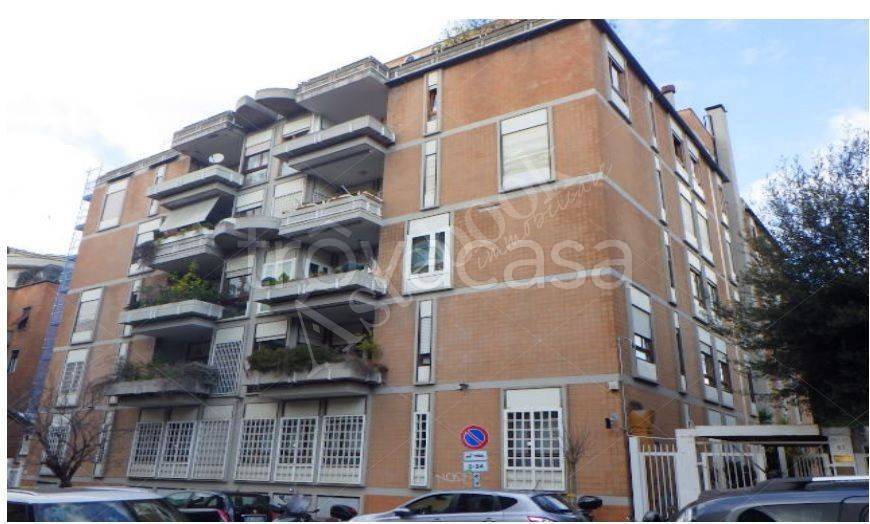 casa indipendente in vendita a Roma in zona Parioli