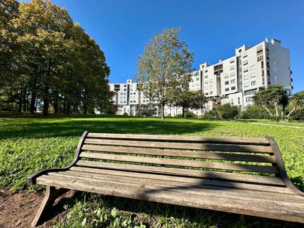 appartamento in vendita a Roma in zona Ardeatino